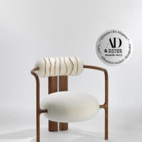 <a href="https://www.galeriegosserez.com/artistes/coudert-maugendre-sebastien.html">Sébastien Coudert-Maugendre</a> - Loire - Fauteuil brodé
